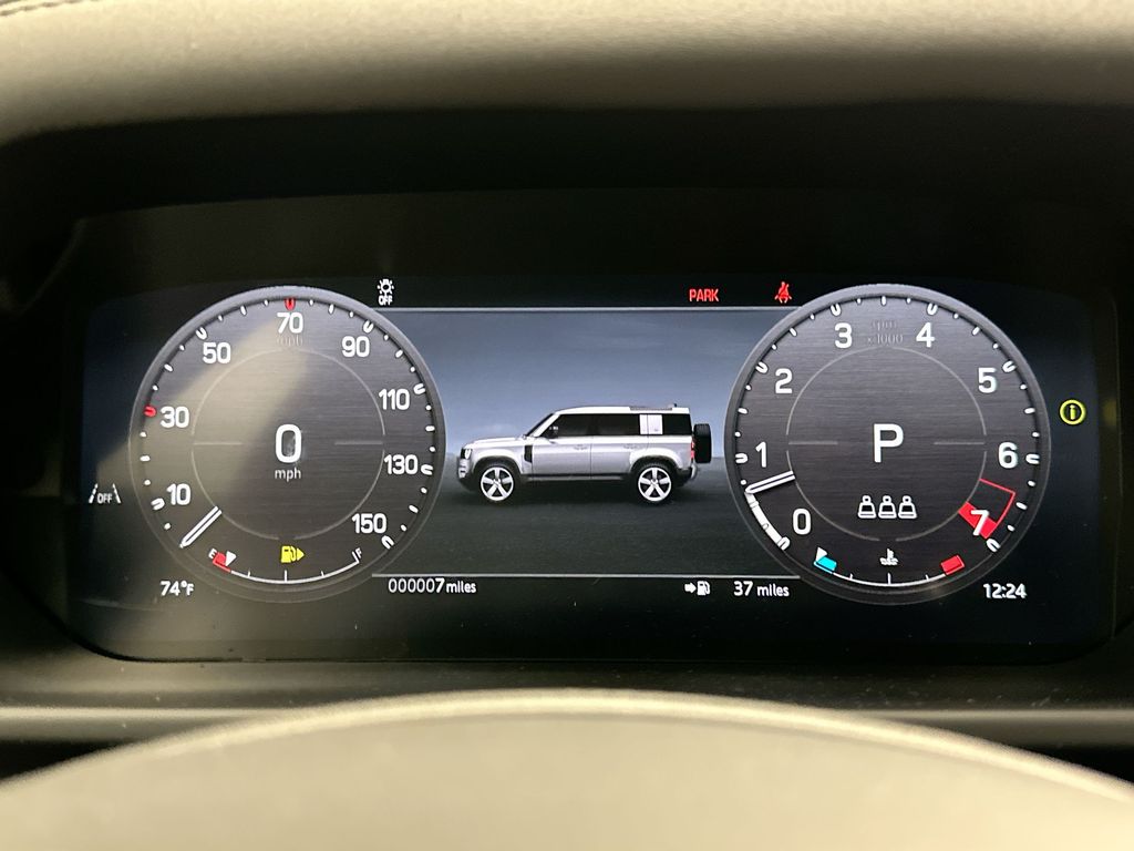 2025 Land Rover Defender 110 15