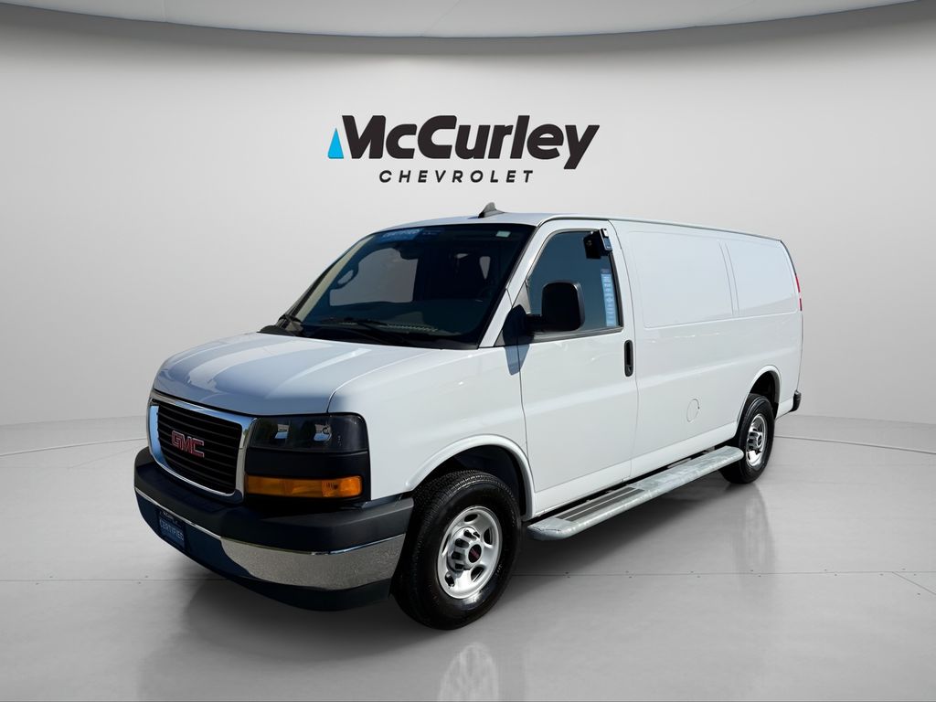 2023 GMC Savana Cargo 2500 RWD
