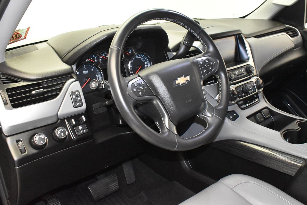 Thumbnail: 2018 Chevrolet Tahoe - 18