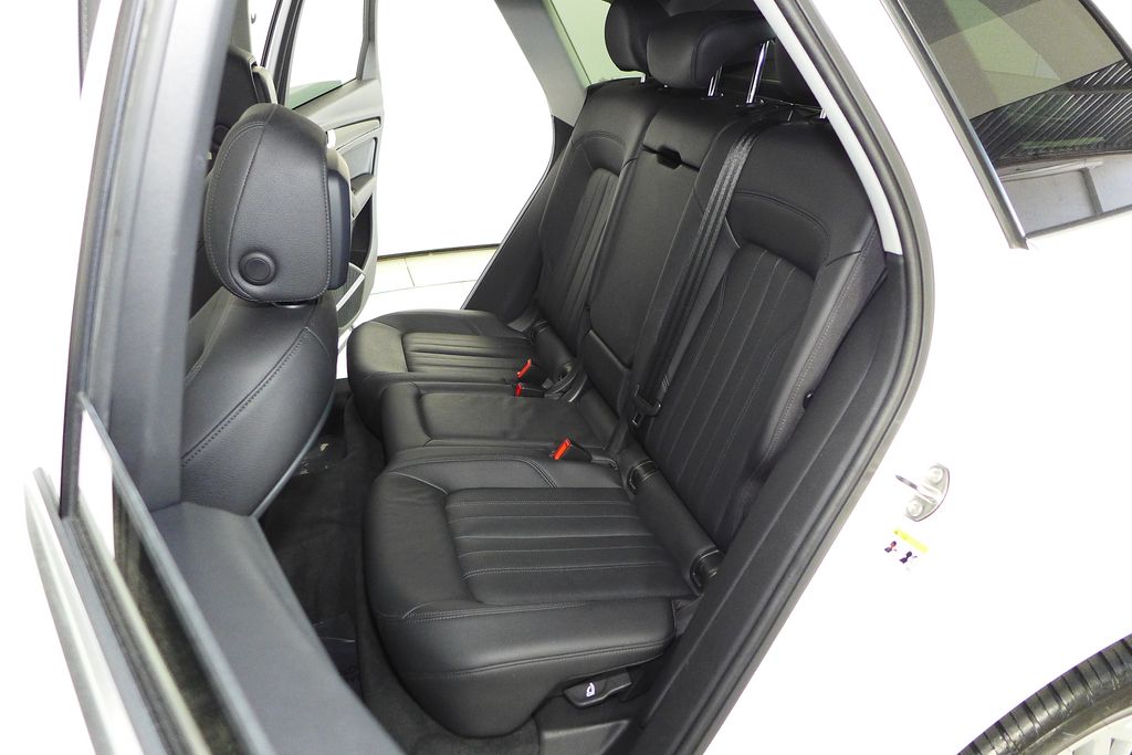 Thumbnail: 2018 Audi Q5 - 21