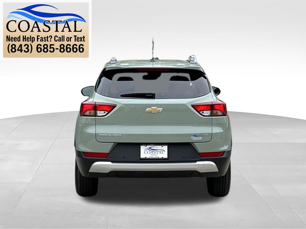 2026 Chevrolet TrailBlazer LT Green at Bob Mills Chevrolet