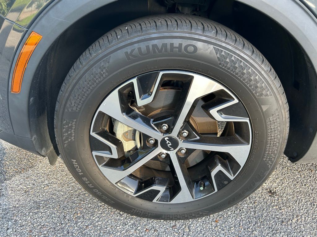 Thumbnail: 2023 Kia Sportage - 9