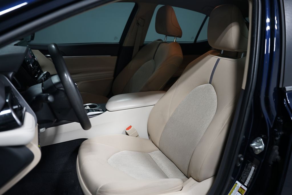 Thumbnail: 2021 Toyota Camry - 6