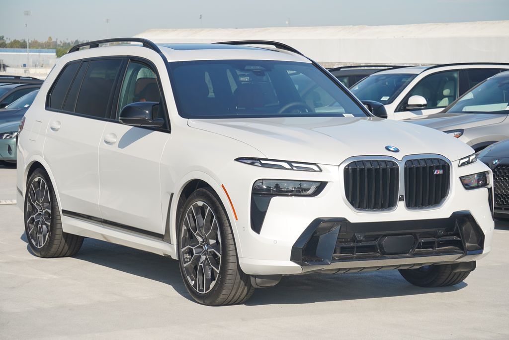 Thumbnail: 2026 BMW X7 - 3