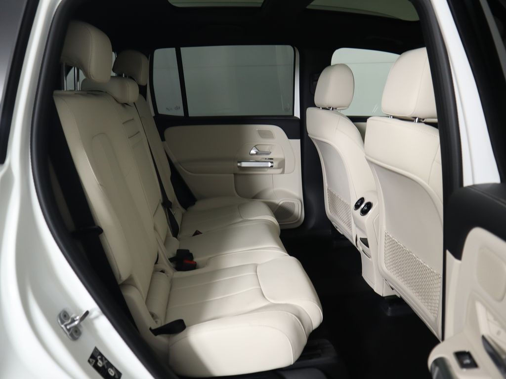2024 Mercedes-Benz EQB 250+ 24