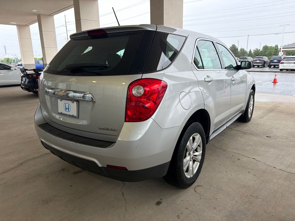 Thumbnail: 2015 Chevrolet Equinox - 5