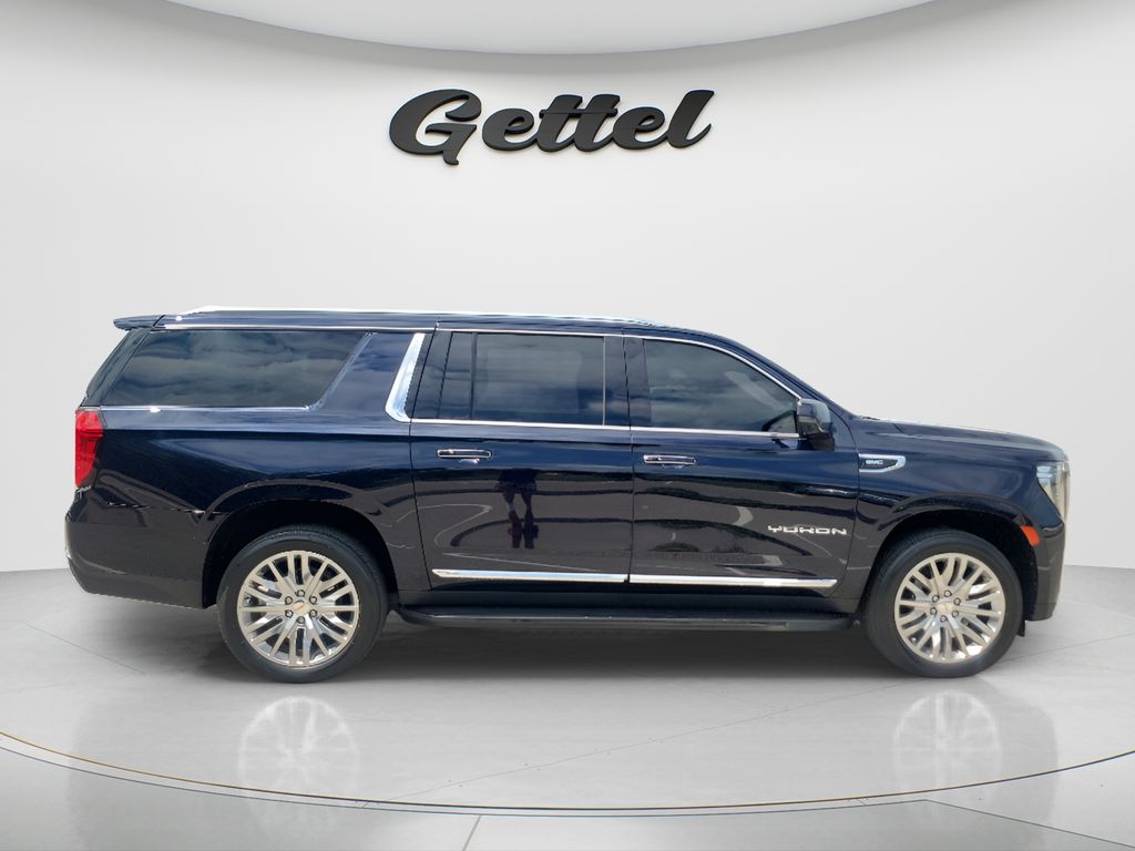 Used 2024 Blue GMC SLT image 4