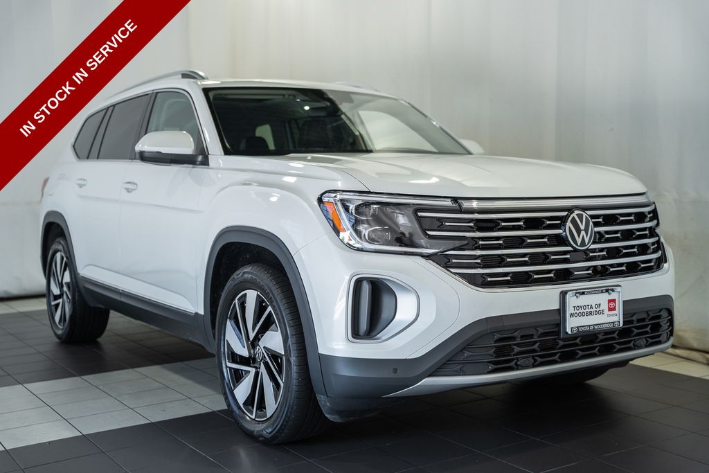 Opal White Pearl 2025 Volkswagen Atlas SUV / Crossover All-Wheel Drive 8-Speed Automatic