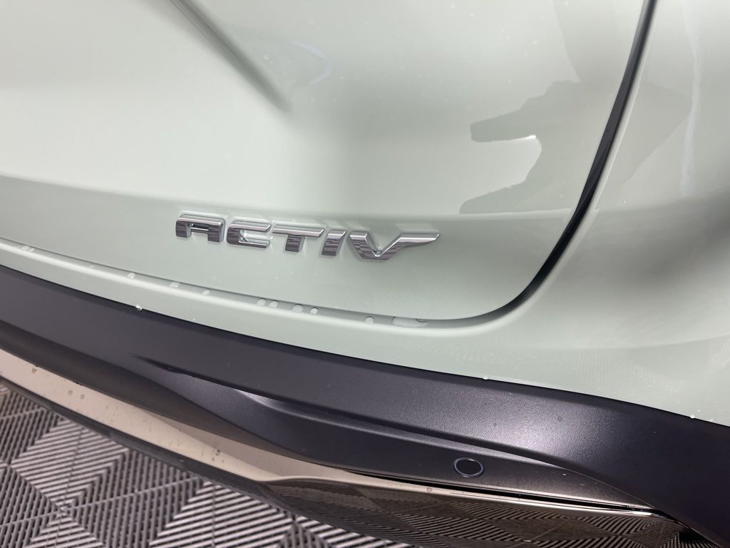 Thumbnail: 2026 Chevrolet Trax - 15