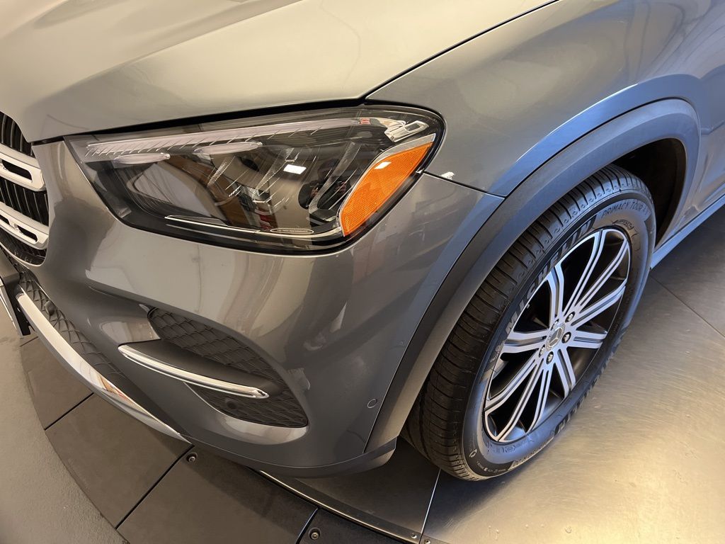 Thumbnail: 2025 Mercedes-Benz GLE - 9