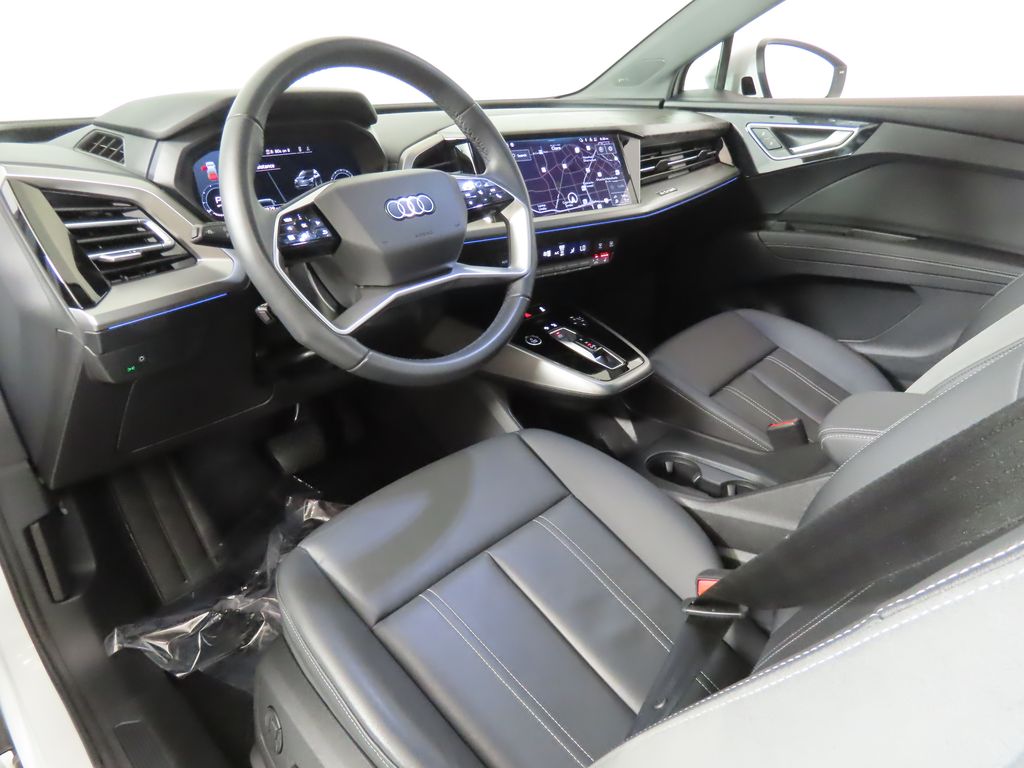 Thumbnail: 2023 Audi Q4 e-tron - 29