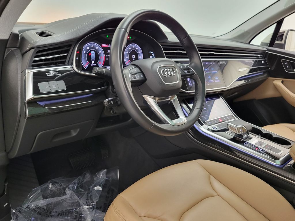 Thumbnail: 2023 Audi Q7 - 29