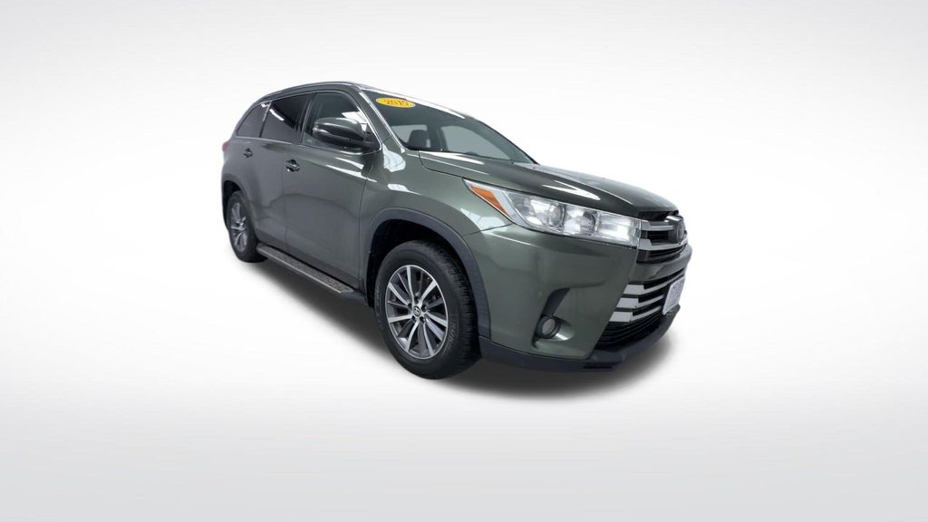 Used 2019 Toyota Highlander SUV