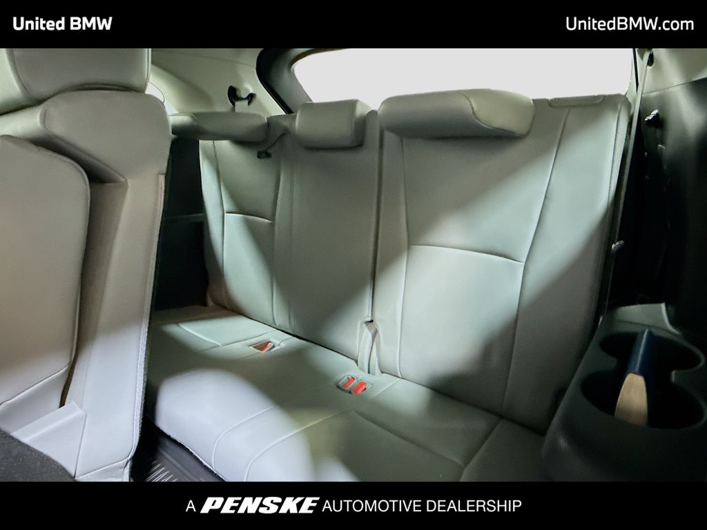 Thumbnail: 2020 Toyota Highlander - 13