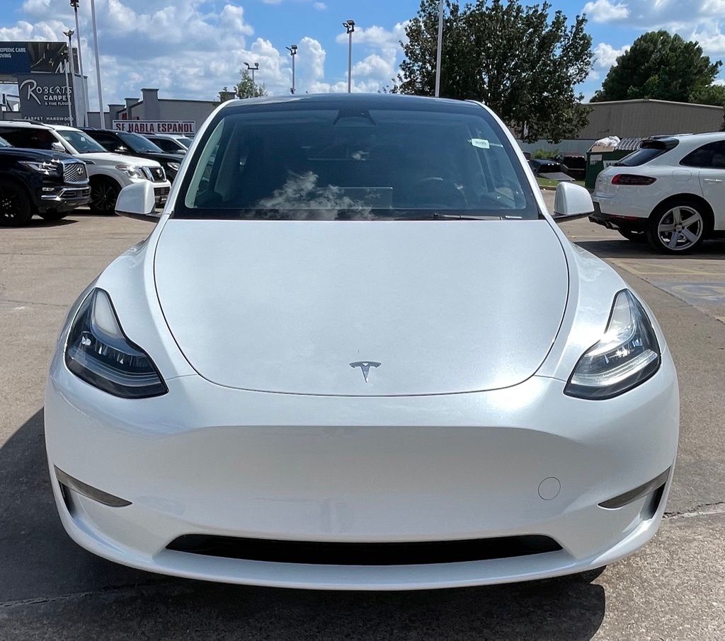 2023 Tesla Model Y Long Range White at River Oaks CDJR