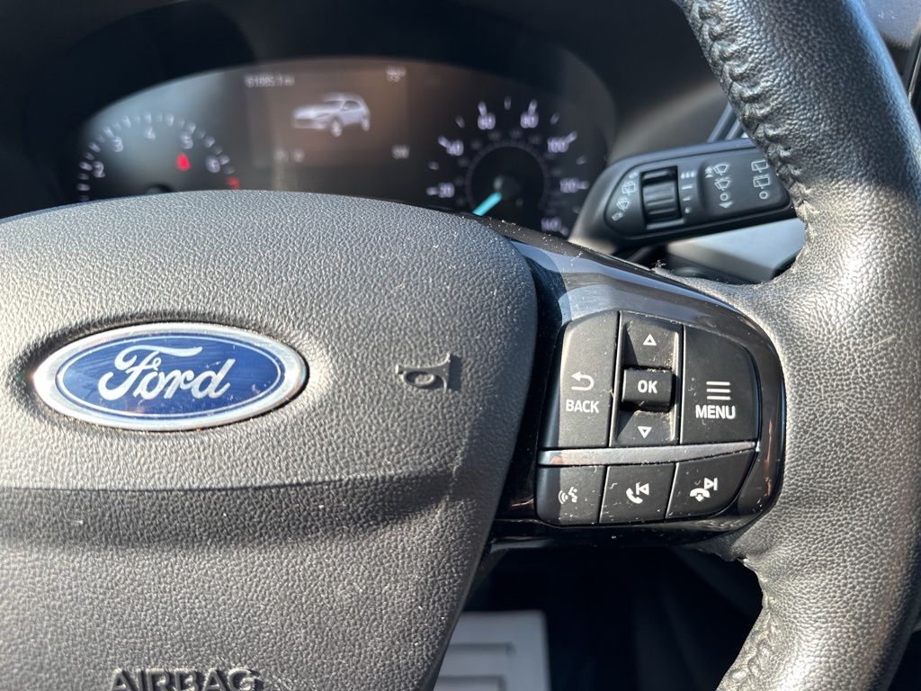 2021 Ford Escape SEL 40