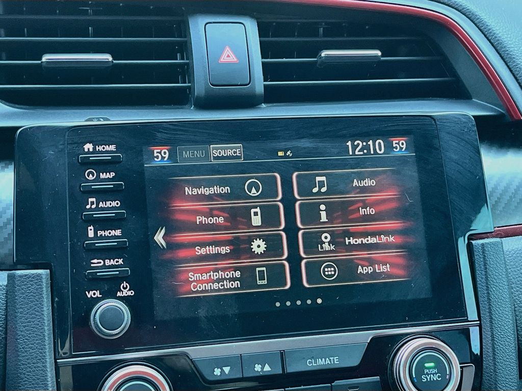 Used 2019  Honda Touring image 15