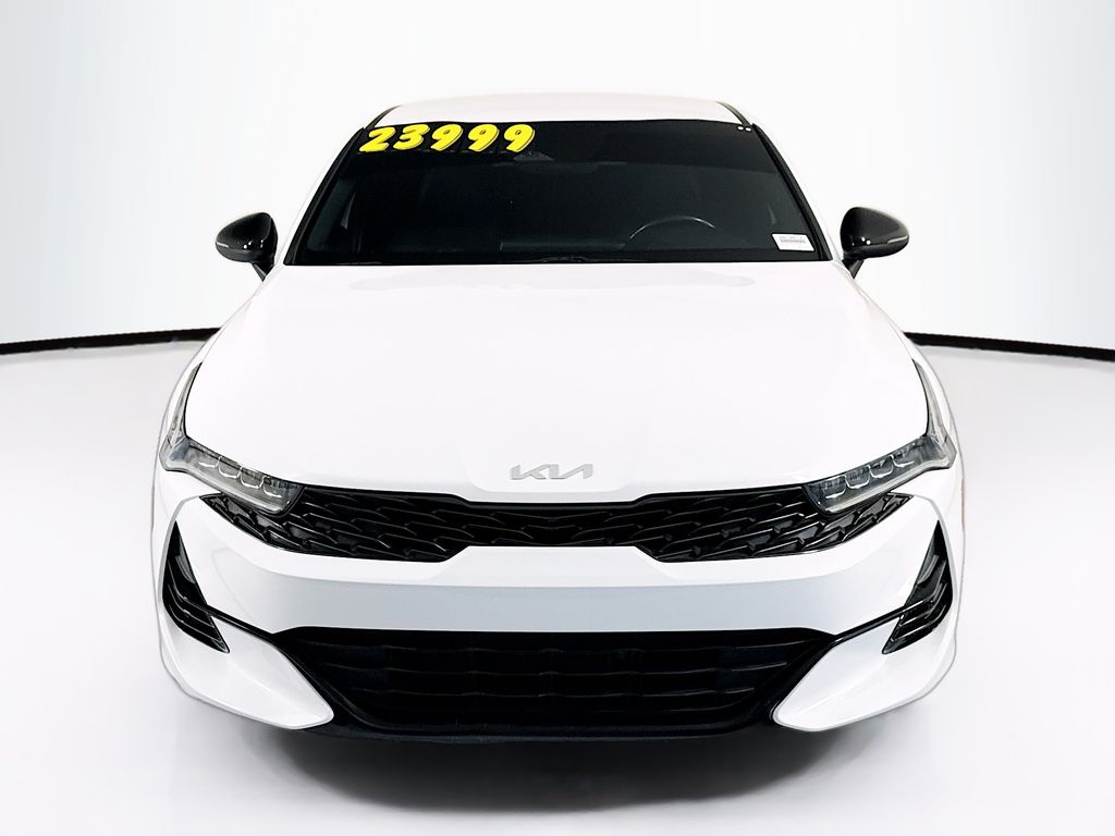 Thumbnail: 2022 Kia K5 - 2