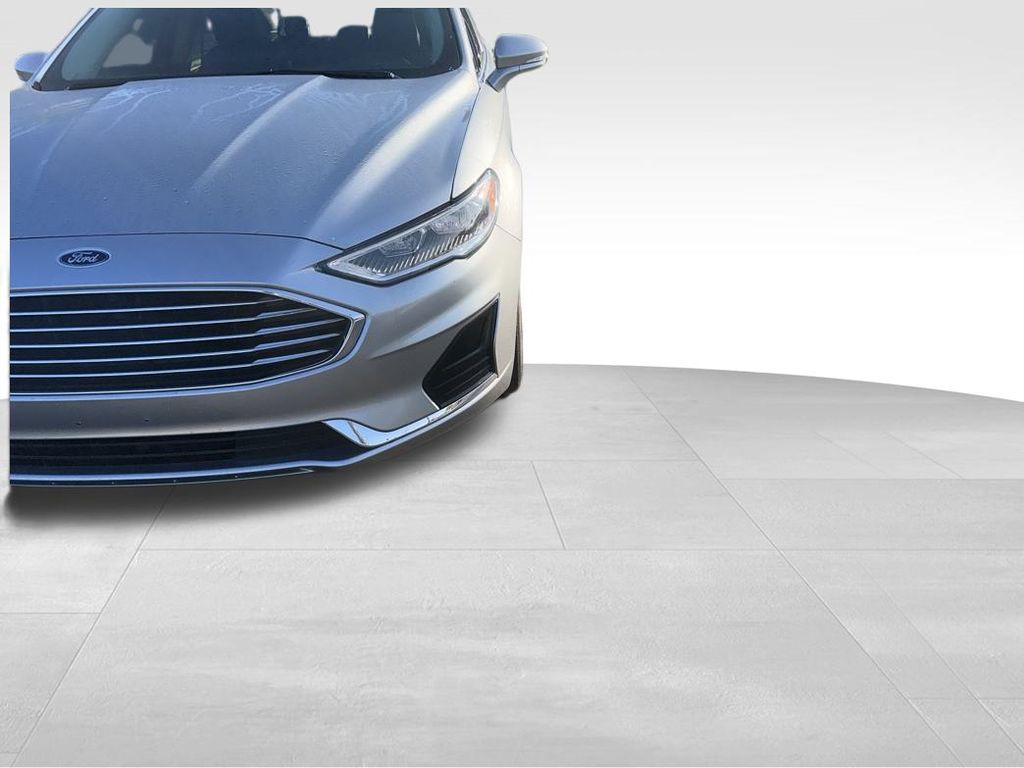 2020 Ford Fusion SEL 3