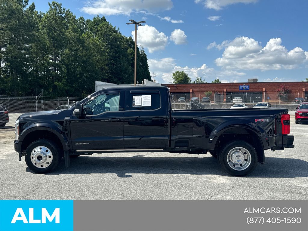 Used 2025 Black Ford Platinum image 10