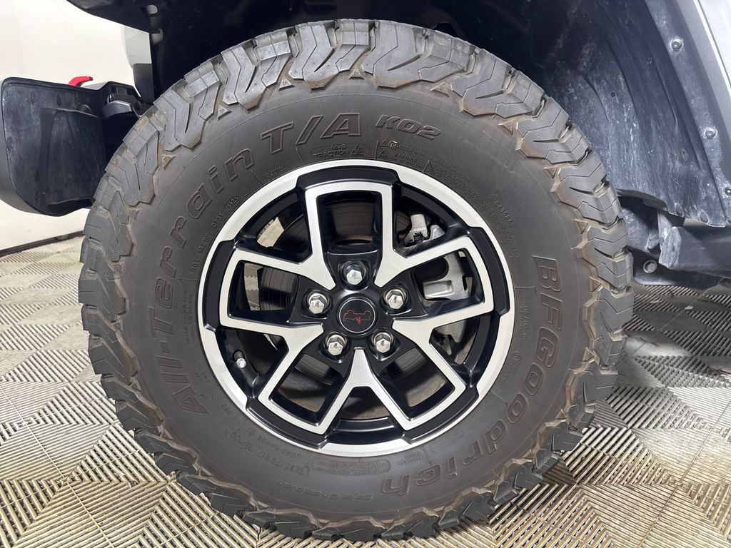 Certified Used 2025 White Jeep Rubicon image 13