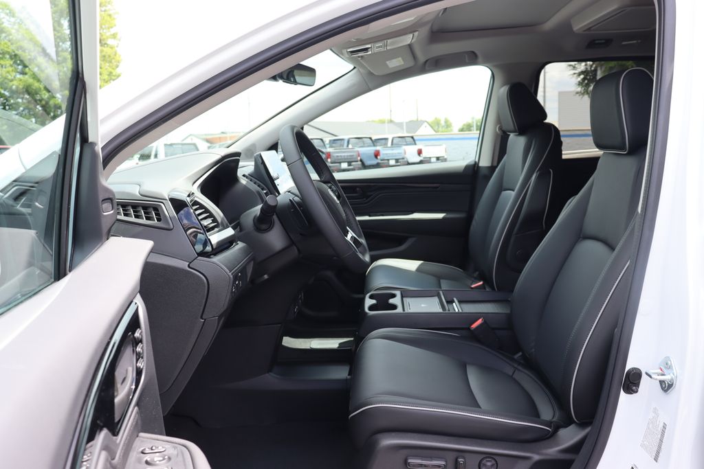Thumbnail: 2026 Honda Odyssey - 31