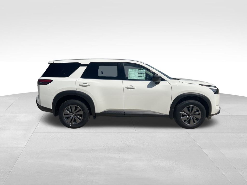 2025 Glacier White Nissan Pathfinder S FWD SUV