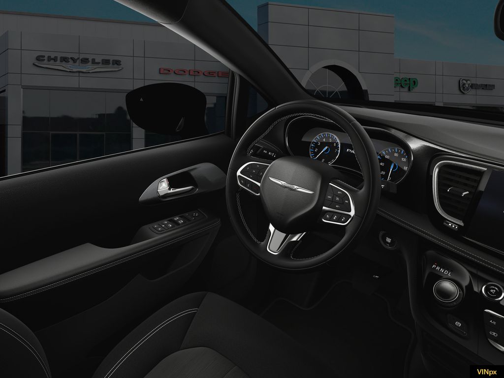 New 2024 Chrysler Pacifica Van