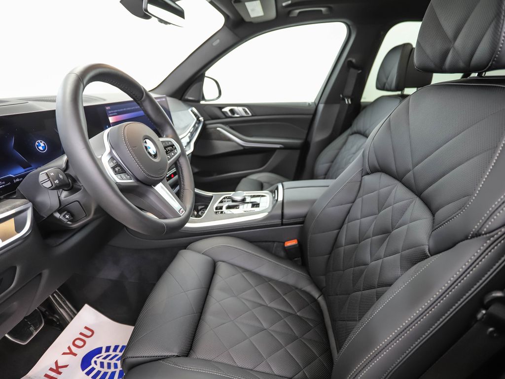 Thumbnail: 2025 BMW X5 - 11