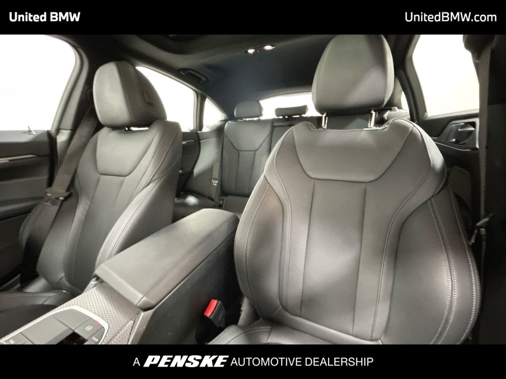 Thumbnail: 2025 BMW 4 Series - 13