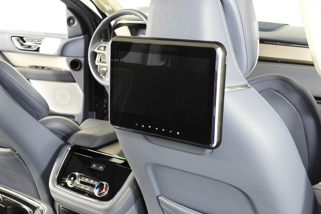 2021 Lincoln Navigator Black Label 13