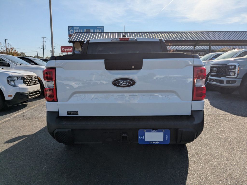 2025 Ford Maverick XL