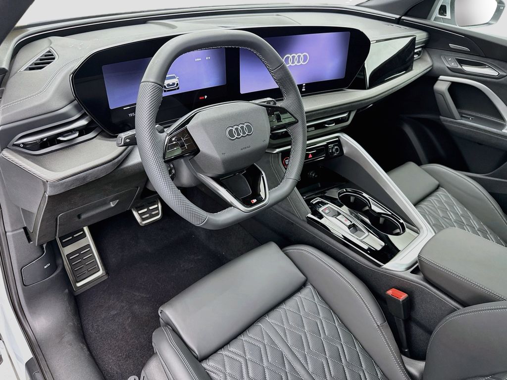 Thumbnail: 2026 Audi SQ5 - 9