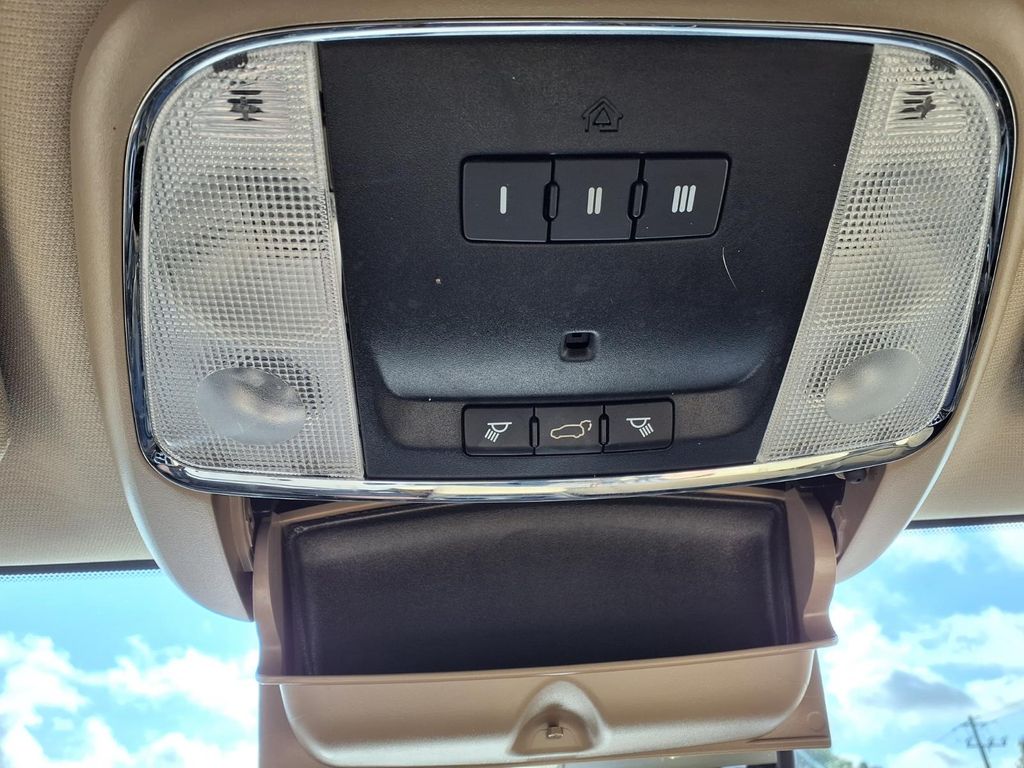 2019 Jeep Grand Cherokee Limited White/off-white at Martin Chrysler Dodge Jeep Ram
