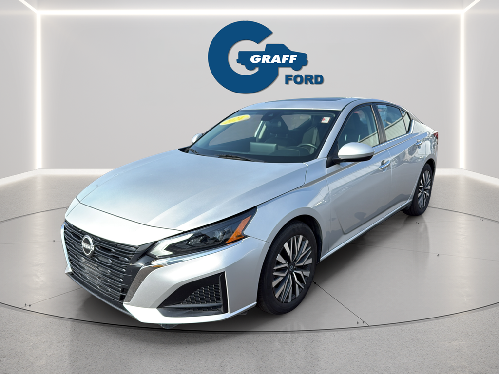 Used 2024 Nissan Altima Sedan