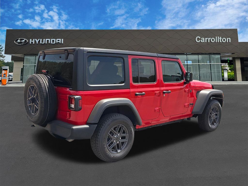 Used 2025 Red Jeep Sport S image 5