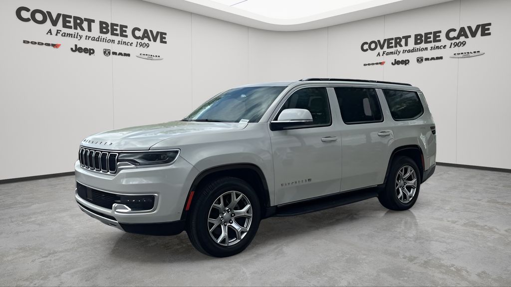 Used 2022 White Jeep Series II image 3