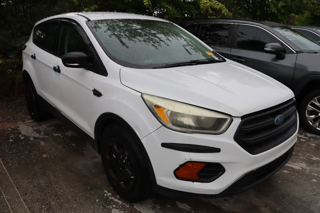 Thumbnail: 2017 Ford Escape - 6