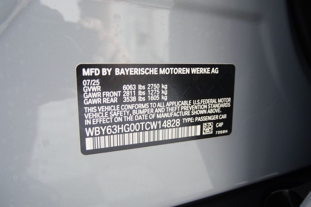 Thumbnail: 2026 BMW i5 - 26