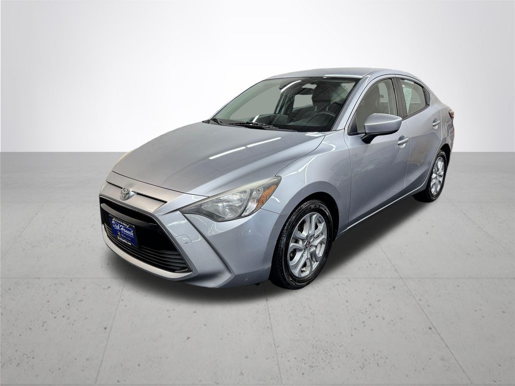 2017 Toyota Yaris iA Base