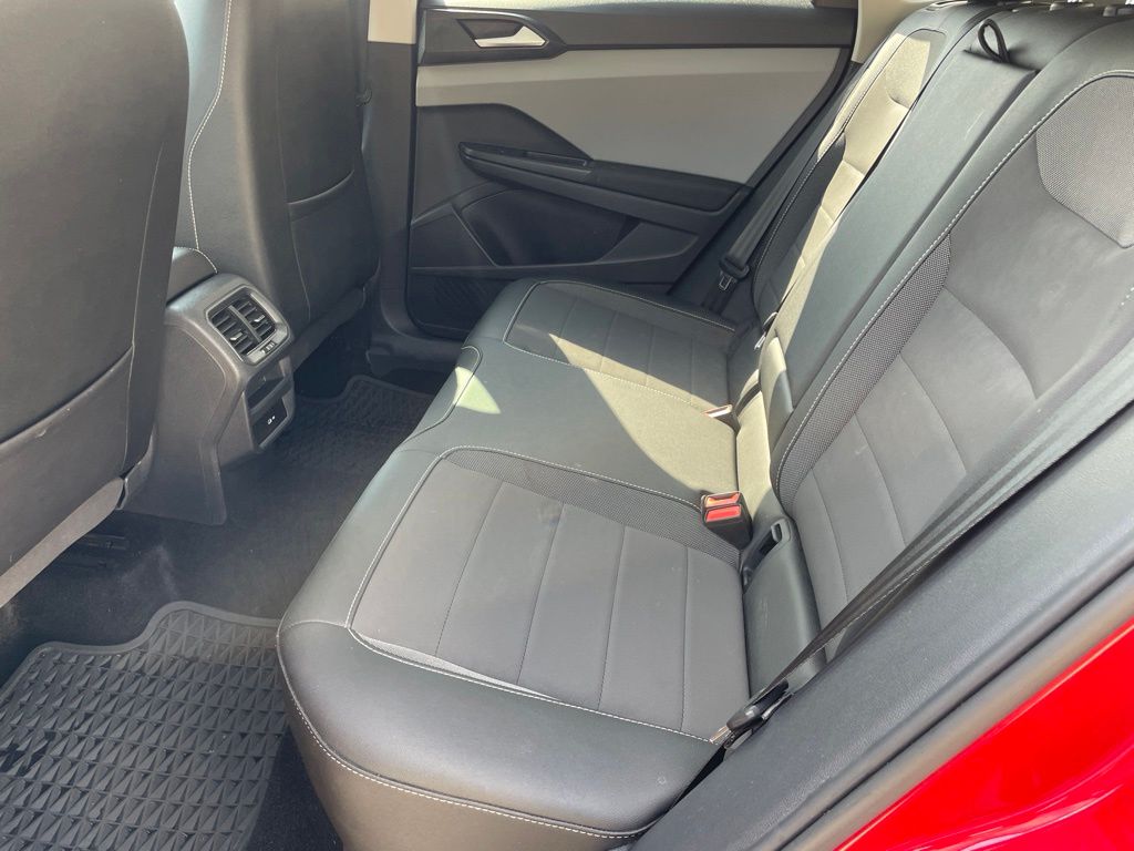 Used Car 2022 Volkswagen Taos  1.5t Se For Sale Under $20,000 In Georgetown, Texas