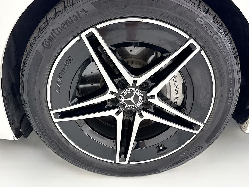 Thumbnail: 2023 Mercedes-Benz C-Class - 28
