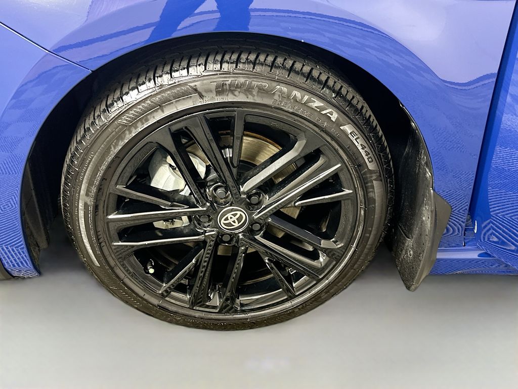 Thumbnail: 2025 Toyota Camry - 31