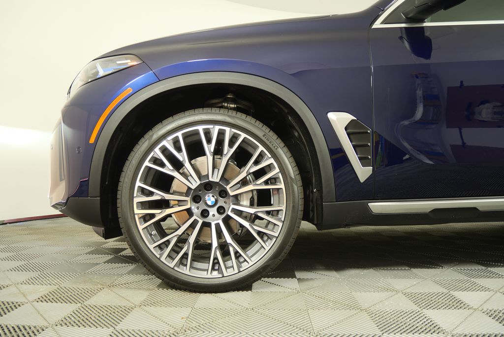 Thumbnail: 2026 BMW X5 - 7