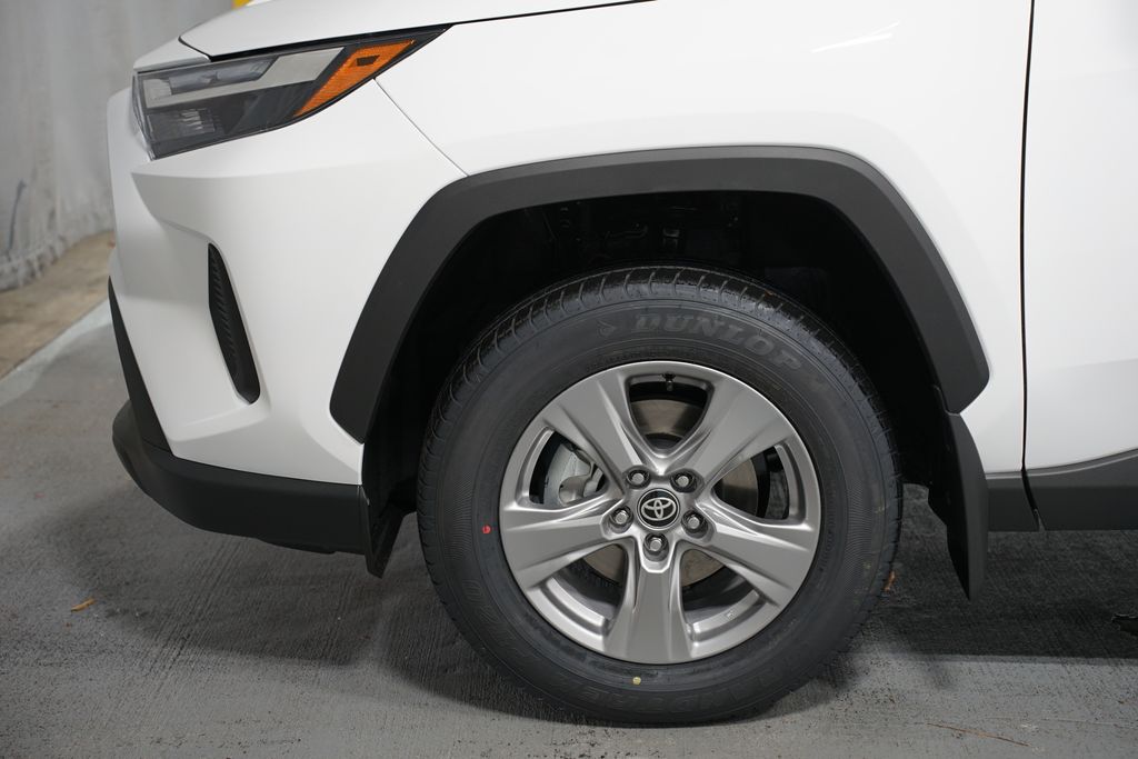 Thumbnail: 2025 Toyota RAV4 - 5