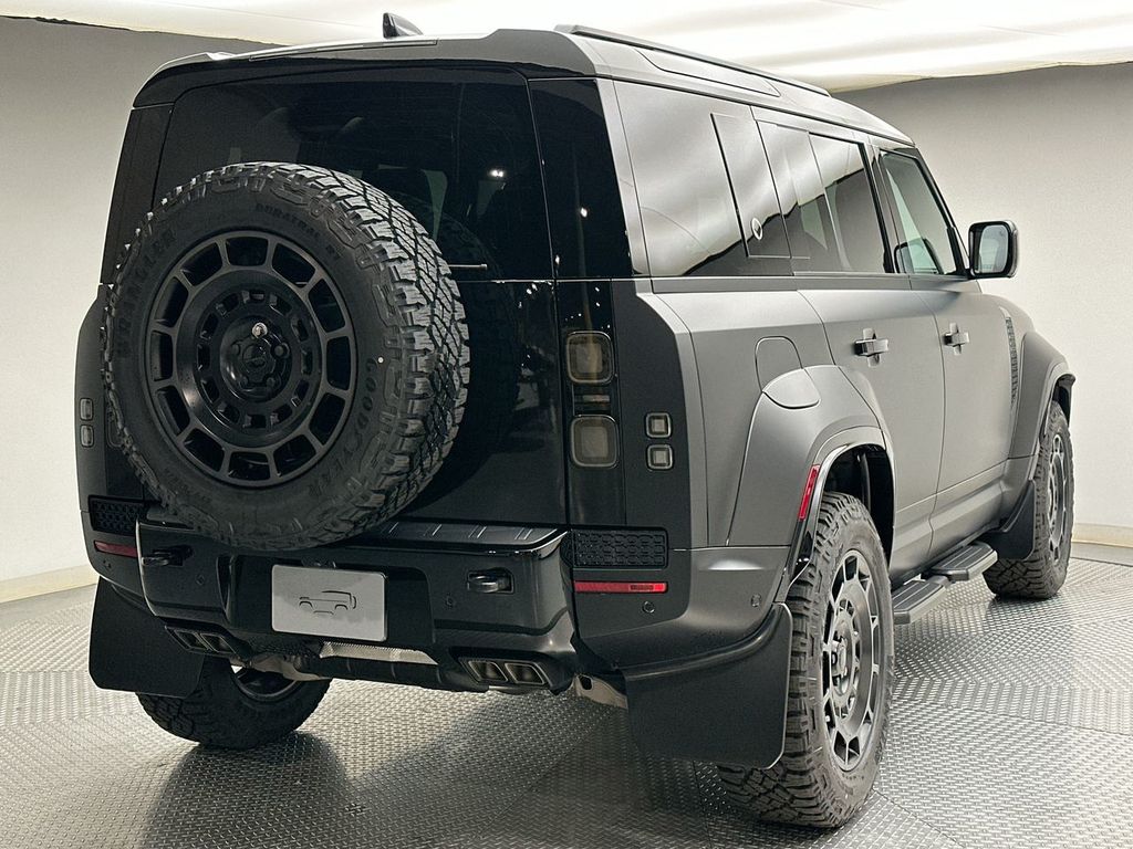 Thumbnail: 2026 Land Rover Defender - 11