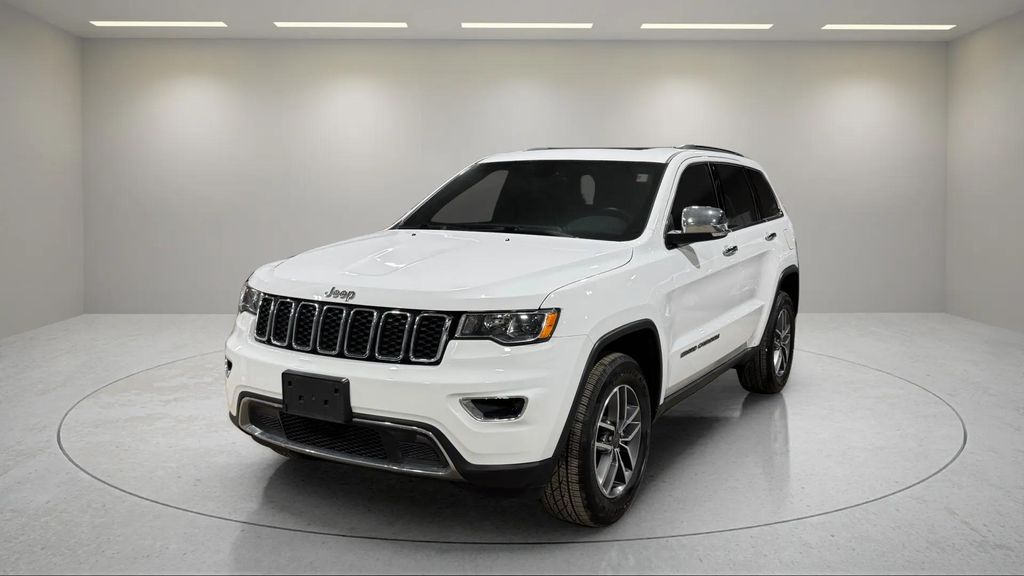 Used 2021 Bright White Clearcoat Jeep Limited image 17