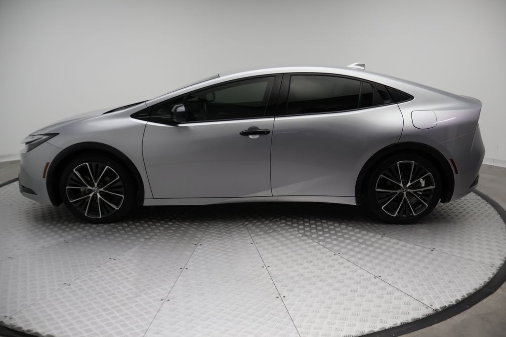 Thumbnail: 2024 Toyota Prius - 12