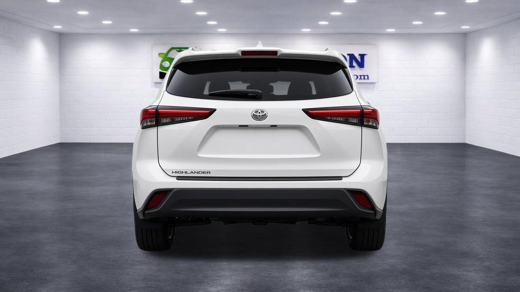 Photo 4 of 2020 Toyota Highlander Limited