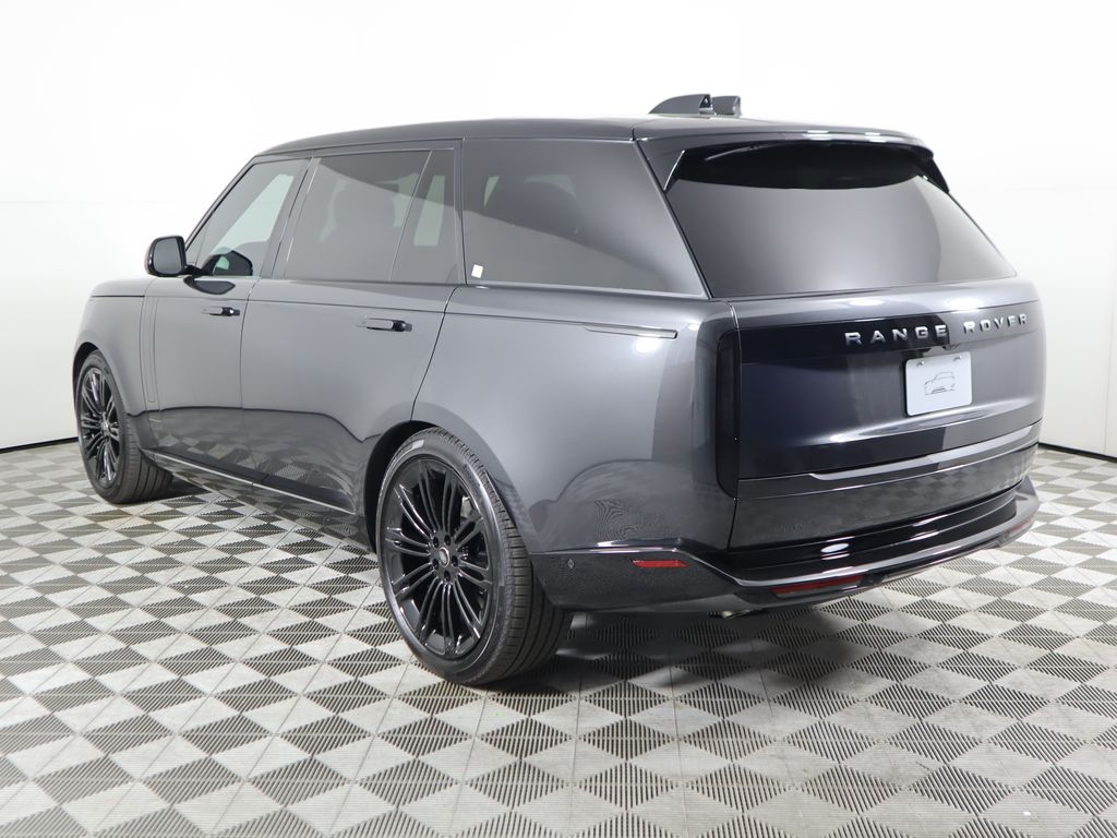 Thumbnail: 2025 Land Rover Range Rover - 7